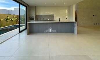 Imagem 5: Sobrado com 4 suítes plenas, incluindo uma master com duplo closet