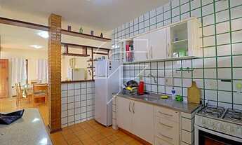 Imagem 5: Imóvel para venda possui 250 metros quadrados com 4 quartos em Nova Guarapari - Guarapari