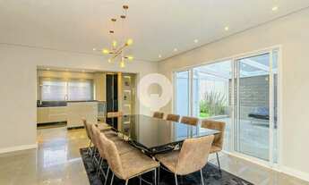 Imagem 2: CASA EM CONDOMÍNIO À VENDA COM 5 SUÍTES NO CAMPO COMPRIDO