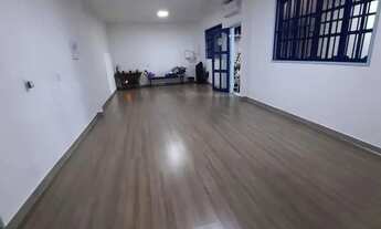 Imagem 2: Aluga-se Casa Comercial -Excelente Localização-com 4 dormitórios para alugar, 180 m² por R