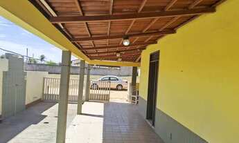 Imagem: Vendo Casa 4/4 outra 2/4, terreno grande