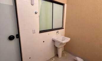 Imagem 8: 505 Sul casa individual com 2/4, com armários, nova, excelente acabamento