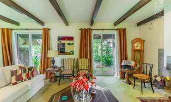 Imagem 3: Casa em Condomínio no Jardim Europa, 04 Suítes, 05 Vagas, Piscina, Bacacheri, Curitiba