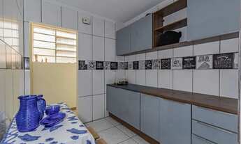 Imagem 7: Térreo com pátio Semimobiliado, 2 Dormitórios, Próximo ao Praia de Belas