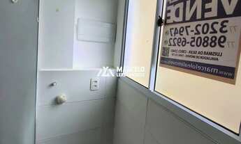 Imagem 4: Vendo apartamento no 1º andar com 2 quartos, armários planejados na cozinha e