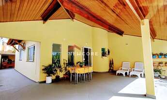 Imagem: Sobrado em Rua Goias - Balneário Stella