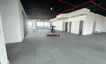 Imagem 3: Sala Comercial para Venda e Locação, 6 vaga(s), 250 m²