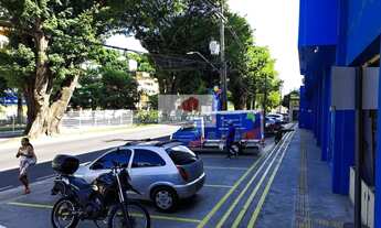 Imagem 2: Loja com pé direito alto na Vasco da Gama!