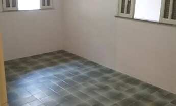 Imagem 3: VENDO | CASA AMPLA 2/4 REVERSIVEL PARA 3/4