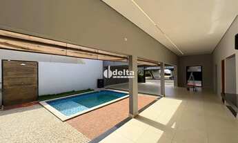 Imagem 3: Casa residencial com 3 suítes disponível para locação no bairro Umuarama em Uberlândia-MG