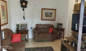 Imagem: CASA DE TRÊS DORMITÓRIOS, DUAS SUÍTES