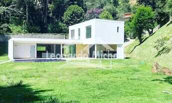 Imagem 7: Imóvel para aluguel e venda tem 250 metros quadrados com 3 quartos em Itaipava - Petrópoli