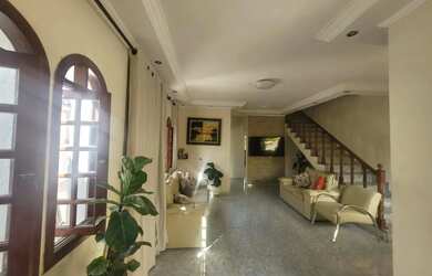 Imagem 4: Casa para venda em Montanhão de 243.00m² com 3 Quartos