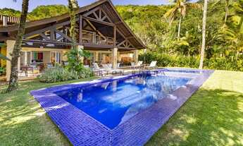 Imagem 2: Casa para venda pé na areia com 7 quartos na praia da Baleia