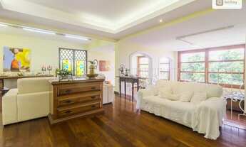 Imagem 5: Casa com 700m² e 10 quartos