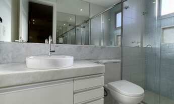 Imagem 6: Cobertura duplex para venda com 235 metros quadrados com 4 quartos em Praia do Canto - Vit