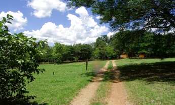 Imagem: ARAÇOIABA DA SERRA - Chácara - Estrada