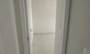 Imagem 7: Apartamento térreo com sacada