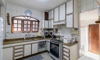 Imagem 3: Casa de condomínio para venda com 298 metros quadrados com 4 quartos