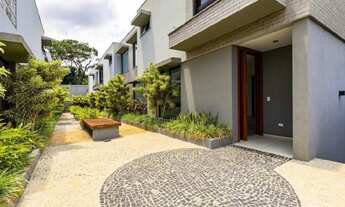 Imagem 4: Casa de condomínio para venda possui 352 metros quadrados com 3 quartos