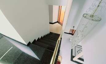 Imagem 3: Sobrado para aluguel e venda tem 600 metros quadrados com 4 quartos