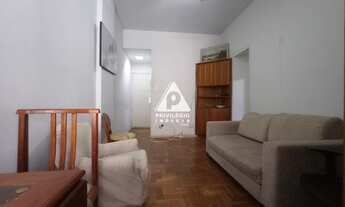 Imagem 3: Privilégio Imóveis Vende : Excelente apartamento 2 quartos em Copacabana!!