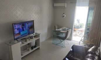 Imagem 3: Apartamento com 2 quartos em Candeias. ônibus na porta R$ 135 mil