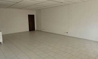 Imagem 2: Alugo salas comerciais no bairro Hauer direto com o proprietário, sem burocracia