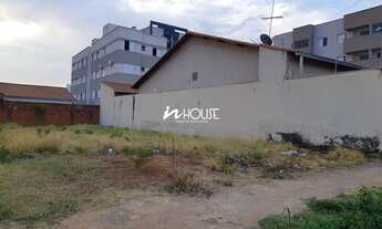 Imagem 2: UBERLÂNDIA - Terreno Padrão - SANTA MÔNICA