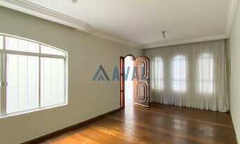 Imagem 2: ÓTIMO SOBRADO COM 4 DORMITÓRIOS