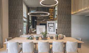 Imagem 7: Alto Padrão em Alphaville - 4 suites - hall privativo - depósito