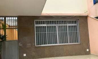 Imagem: Sobrado à venda no bairro Baeta Neves