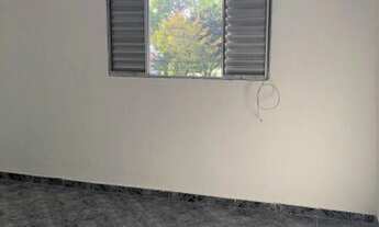 Imagem 3: Apartamento com 32 Metros , 1 Dormitório , Ótima Localização e Ponto de Ônibus em Frente !