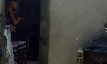 Imagem 2: Vende ou troca Casa com 1 dormitório