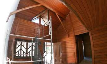 Imagem 7: Casa para venda possui 1250 metros quadrados com 4 quartos em Jardim Primavera - Piraquara