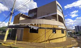 Imagem 2: Salão/Galpão (outros) , cozinha planejada