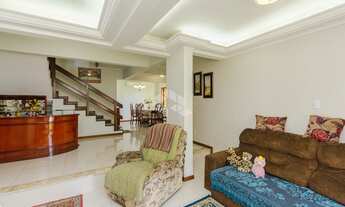 Imagem: LINDA CASA GRANDE MOBILIADA para venda possui