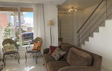 Imagem 6: Casa de condomínio para venda tem 143 metros quadrados com 3 quartos