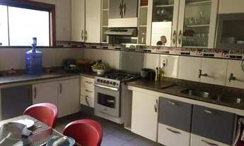 Imagem 5: Casa para venda possui 300 metros quadrados com 4 quartos em Jardim Vitória - Itabuna - BA