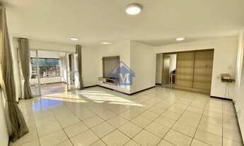 Imagem 2: Apartamento Espaçoso, com 150m², Ampla Varanda, no Centro de Foz do Iguaçu. Negócio de oca