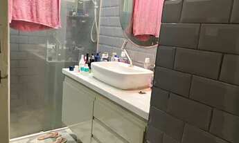 Imagem 2: Apartamento para venda possui 115 metros quadrados com 3 quartos em Centro - Belo Horizont