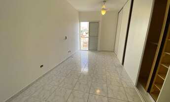 Imagem 6: Sobrado com 3 suítes, espaço Gourmet, Salão de festas, 200m2, 4 vagas de garagem