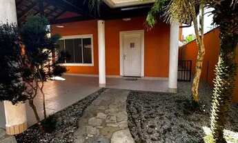 Imagem 2: Alugo Casa de 2 andares no Centro de Ubatuba