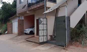 Imagem 2: Casa no segundo pavimento com um ponto de comercial