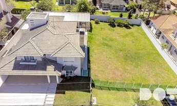 Imagem: Incrível residência com piscina coberta