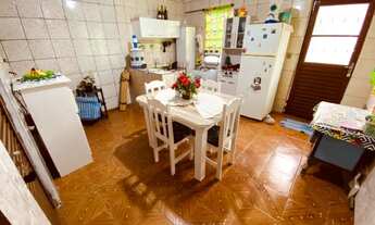 Imagem 4: Casa com terreno grande escriturado