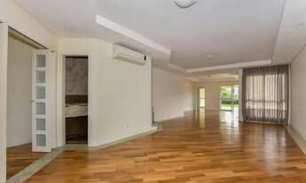 Imagem 5: LEO - Casa tem 142 metros quadrados com 3 quartos