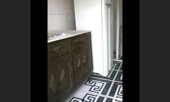 Imagem 2: Kites três peças próximo terminal pinheirinho