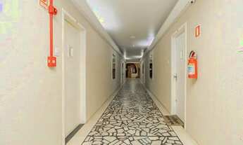 Imagem 4: Apartamento para venda tem 69 metros quadrados com 2 quartos em Rio Branco - Porto Alegre