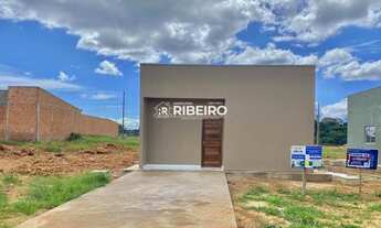 Imagem: Casa para venda tem 60 m² com 2 quartos